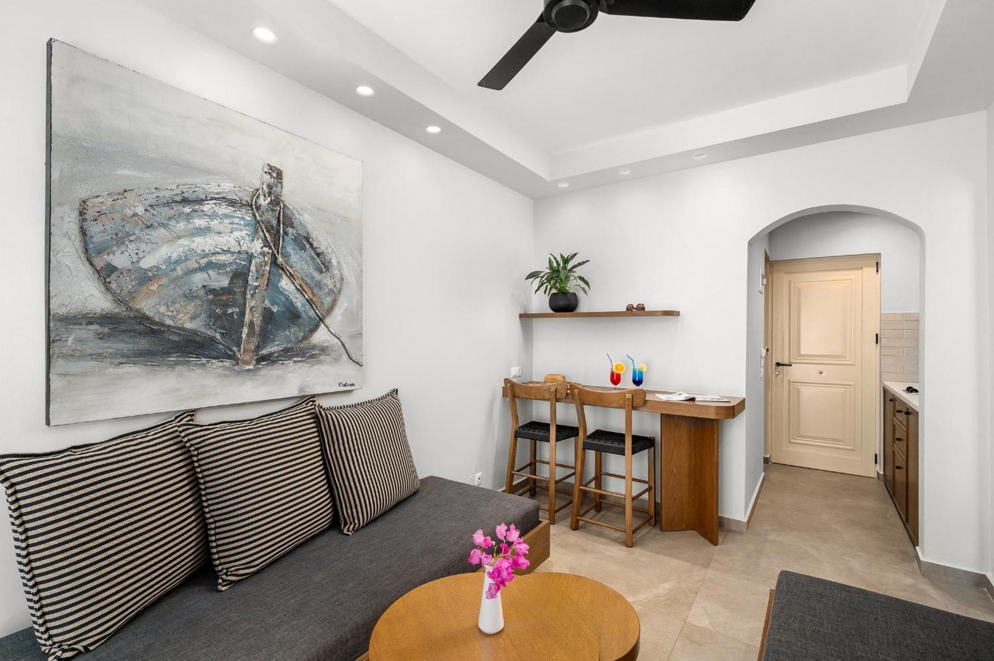 איה גליני Glaros Hotel Apartment מראה חיצוני תמונה
