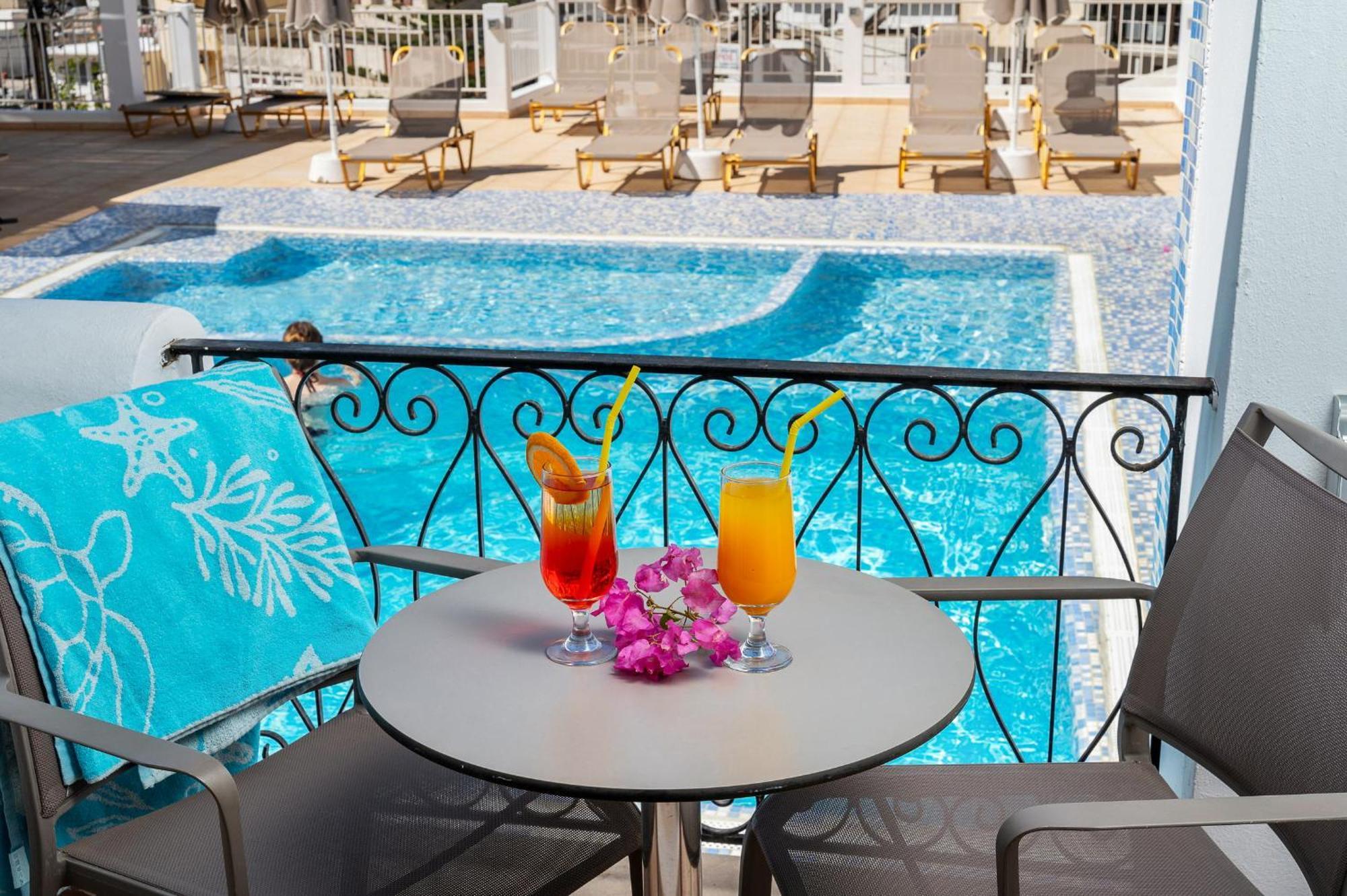 איה גליני Glaros Hotel Apartment מראה חיצוני תמונה