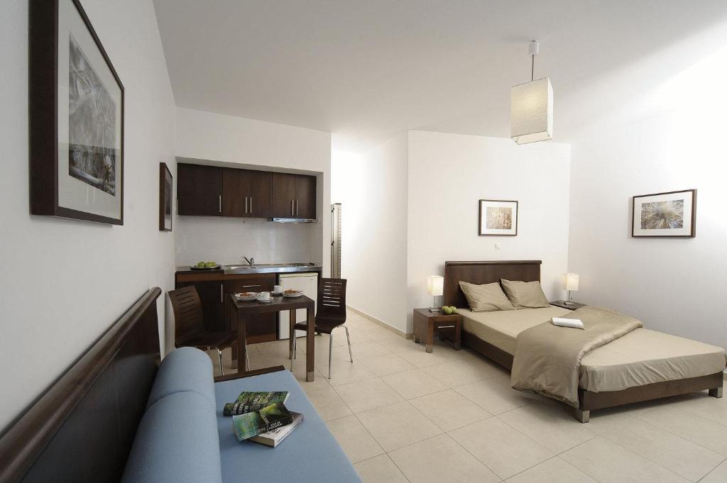 איה גליני Glaros Hotel Apartment מראה חיצוני תמונה